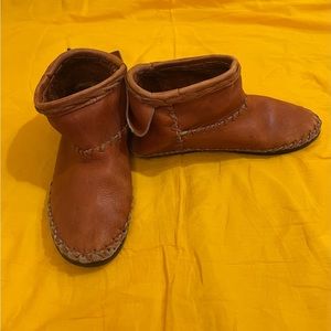 Beatrice Valenzuela Moccasins